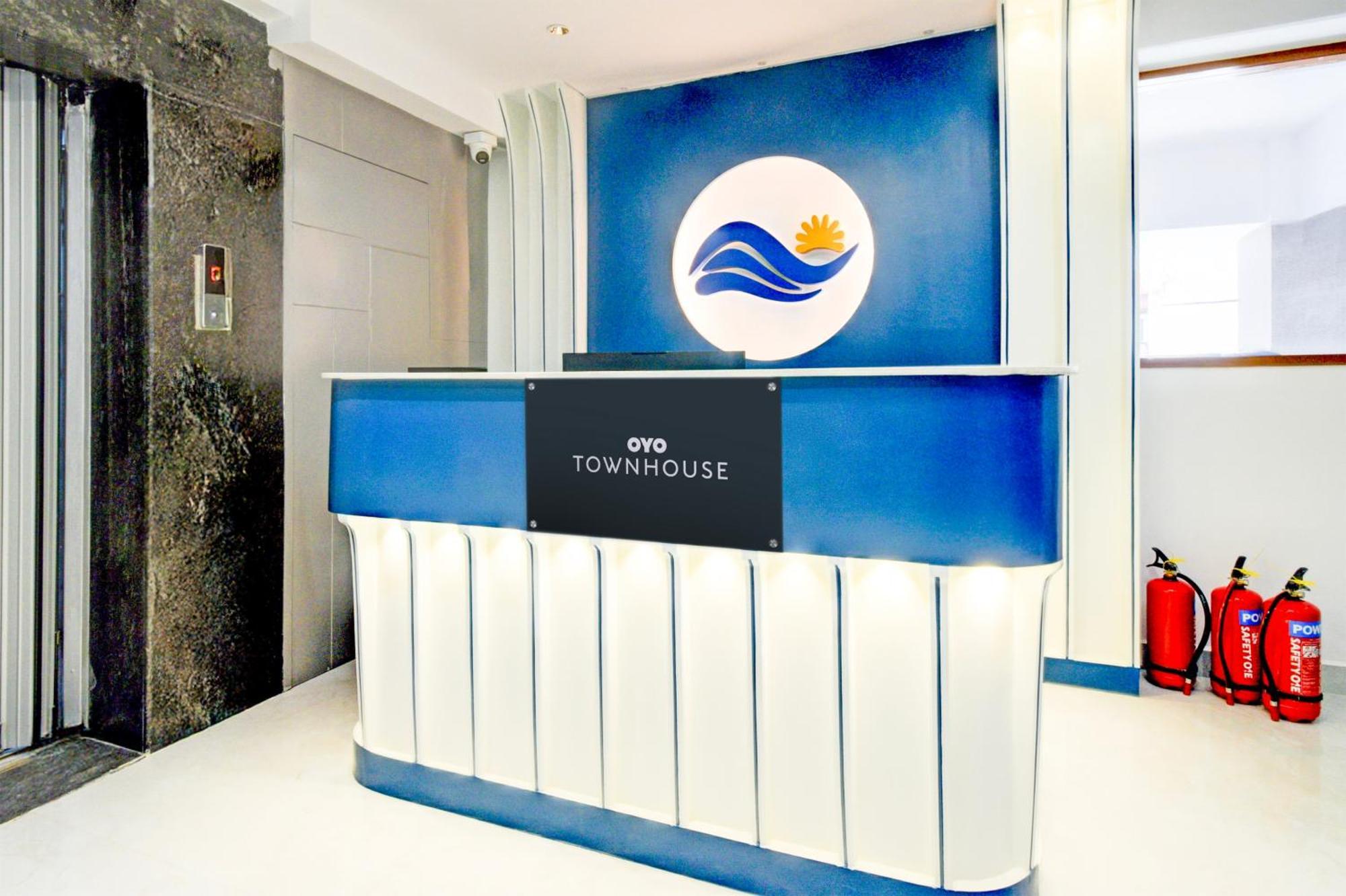 Townhouse Aarav Business Hotel Haïdarabad Extérieur photo